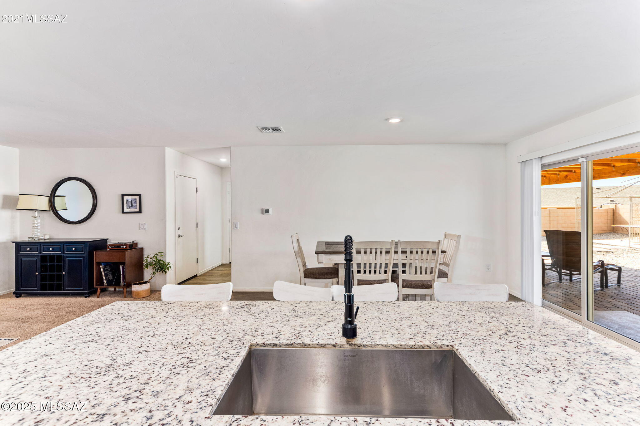 7032 South Draper Road Tucson, AZ 85757 - Photo 11 of 27 Gallery Image 11
