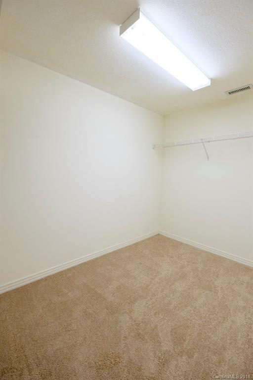 209 Walnut Ridge Road, Unit L209 205 Brevard, NC 28712 - Photo 17 of 28 Gallery Image 17