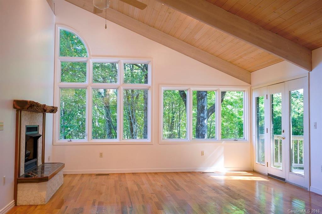 209 Walnut Ridge Road, Unit L209 205 Brevard, NC 28712 - Photo 4 of 28 Gallery Image 4