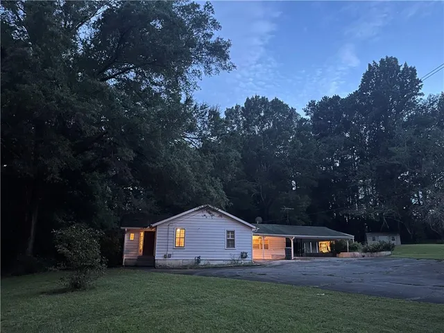 $2,100 | 71 McGuire Road, Dallas, GA 30157