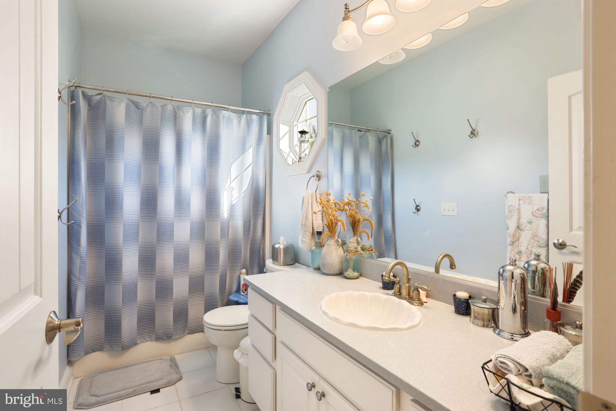 21367 Island Club Road Tilghman, MD 21671 - Photo 12 of 30 1st Floor Bath