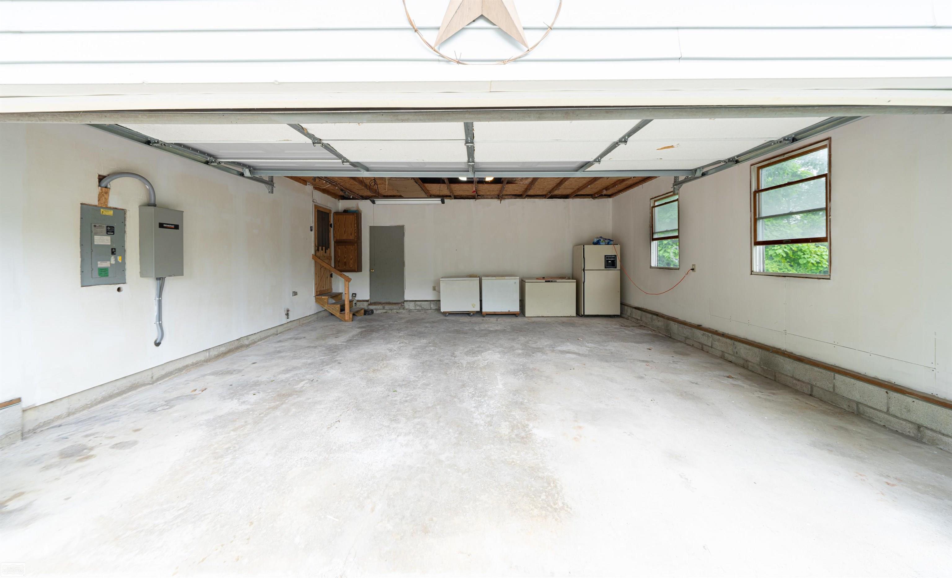 6219 Short Cut Road Marine City, MI 48039 - Photo 7 of 60 50181365-5eeae3bb-540e-4f93-9686-27b895bdd8b4.JPG
