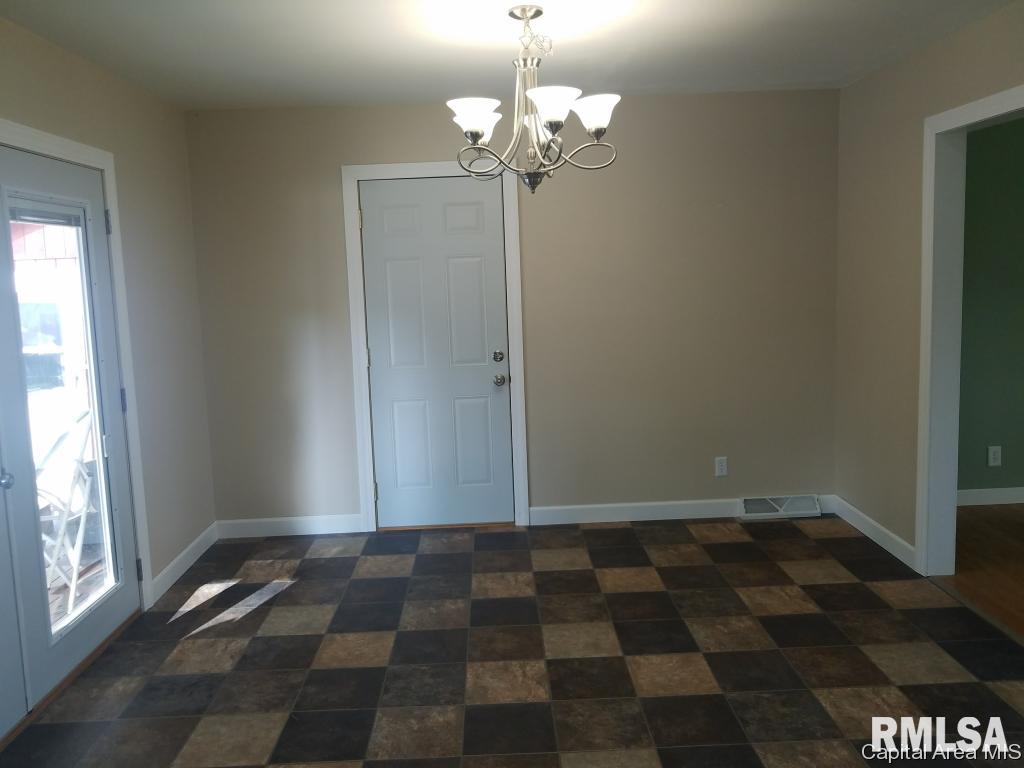 4013 Hazelcrest Road Springfield, IL 62703 - Photo 17 of 36