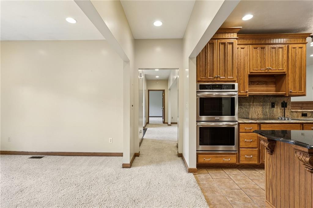 2210 Skyhill Road Edinburg, PA 16116 - Photo 16 of 49