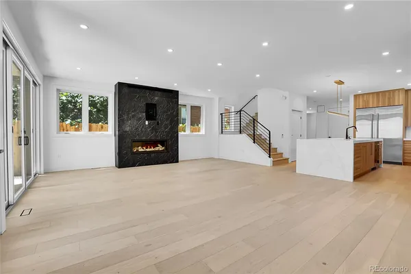 $12,000 | 300 South Franklin Street, Denver, CO 80209