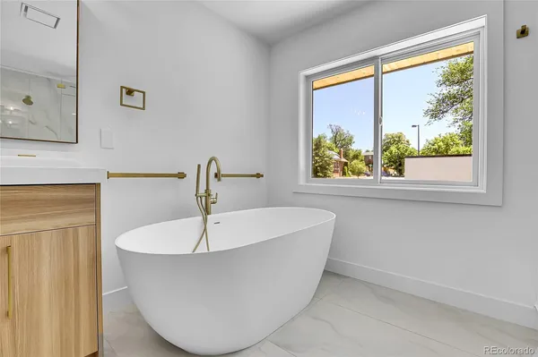 $12,000 | 300 South Franklin Street, Denver, CO 80209