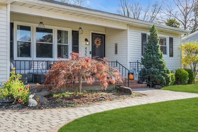 $384,999 | 455 Newport Road, Forked River, NJ 08731