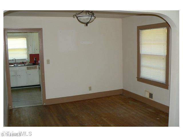 631 Moir Mill Road Eden, NC 27288 - Photo 6 of 9 Dining Room.
