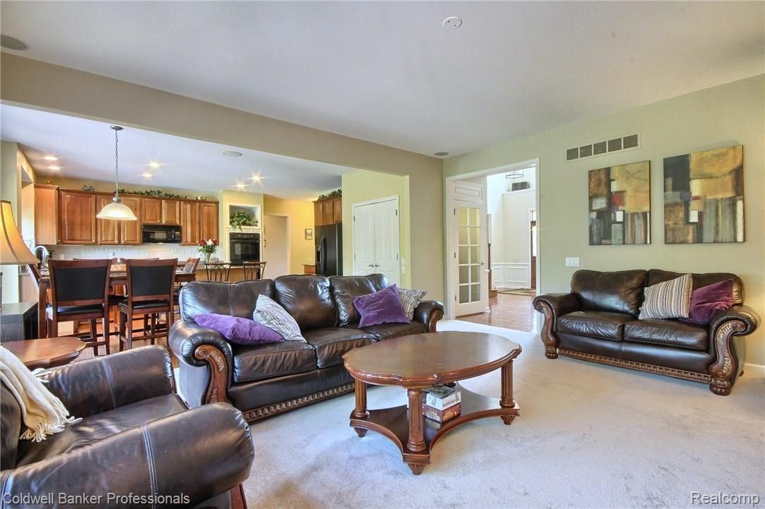 1925 Trinity Road Canton, MI 48187 - Photo 15 of 36 Family Room open to Kitchen