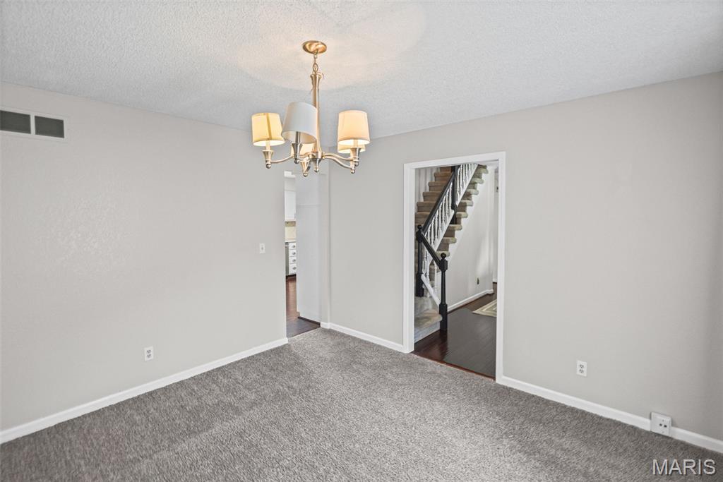 425 Weatherstone Drive Belleville, IL 62221 - Photo 11 of 47