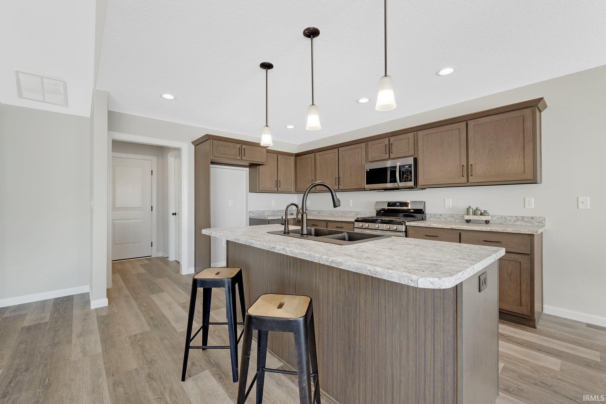 975 Zenos Boulevard Fort Wayne, IN 46818 - Photo 11 of 34