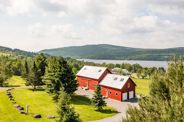 $1,500,000 | 39 Kendall's Farm Trail, Rangeley, ME 04970