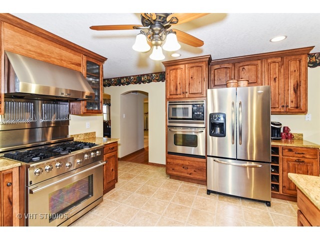 10828 West 1000S Road Bonfield, IL 60913 - Photo 3 of 25