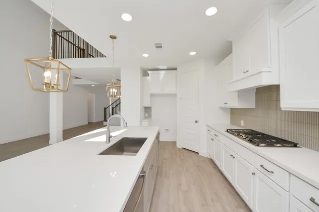 $3,900 | 5806 Pink Coral Lane, Manvel, TX 77578