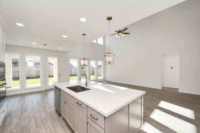 $3,900 | 5806 Pink Coral Lane, Manvel, TX 77578