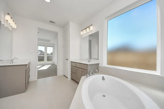 $3,900 | 5806 Pink Coral Lane, Manvel, TX 77578