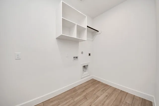 $3,900 | 5806 Pink Coral Lane, Manvel, TX 77578