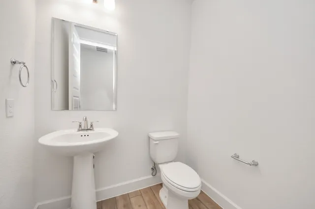 $3,900 | 5806 Pink Coral Lane, Manvel, TX 77578