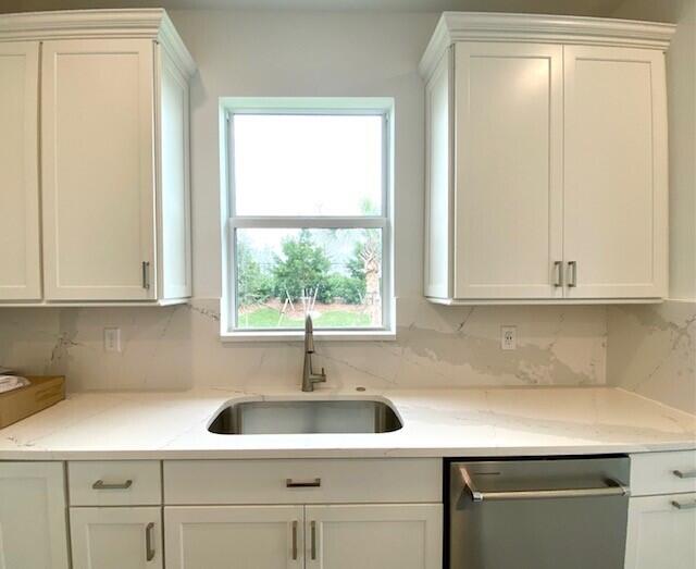 1375 Haven Circle Vero Beach, FL 32960 - Photo 17 of 36 Natural Light