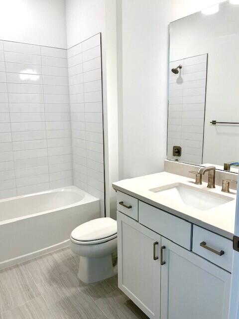 1375 Haven Circle Vero Beach, FL 32960 - Photo 25 of 36 1 compasss bath2