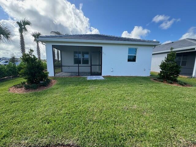 1375 Haven Circle Vero Beach, FL 32960 - Photo 6 of 36 Back