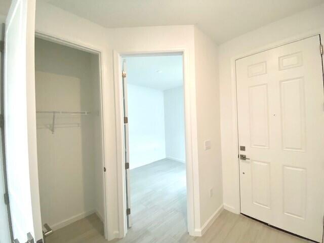 1375 Haven Circle Vero Beach, FL 32960 - Photo 8 of 36 Entry Foyer