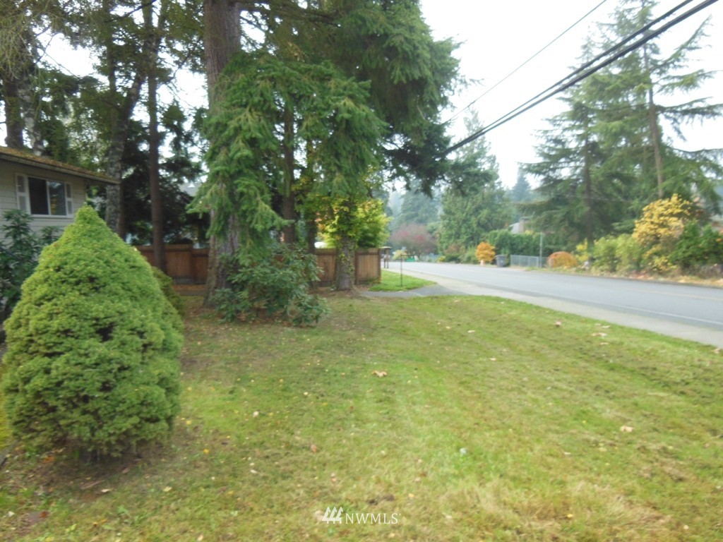 21621 4th Avenue West Bothell, WA 98021 - Photo 2 of 14