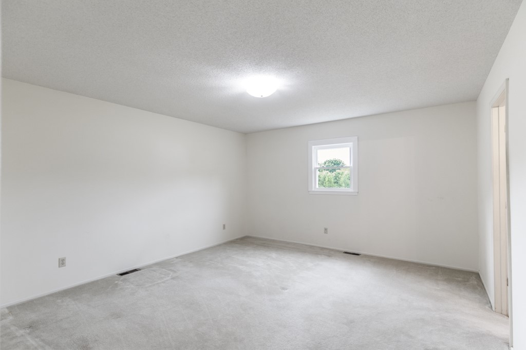 6209 Dobbins Bridge Road Anderson, SC 29626 - Photo 17 of 21 Gallery Image 17