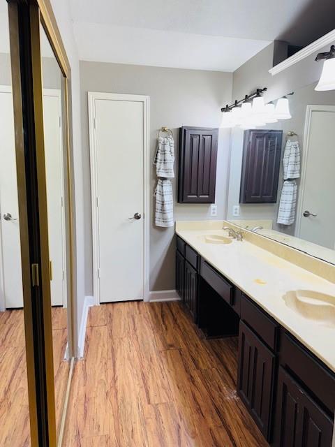4722 Fallon Place Dallas, TX 75227 - Photo 13 of 17 Primary Bathroom featuring double vanity