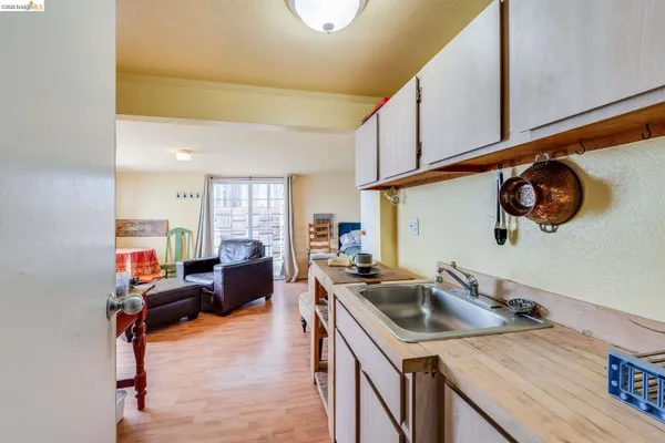 $980,000 | 4 Beach Avenue, Dillon Beach, CA 94929