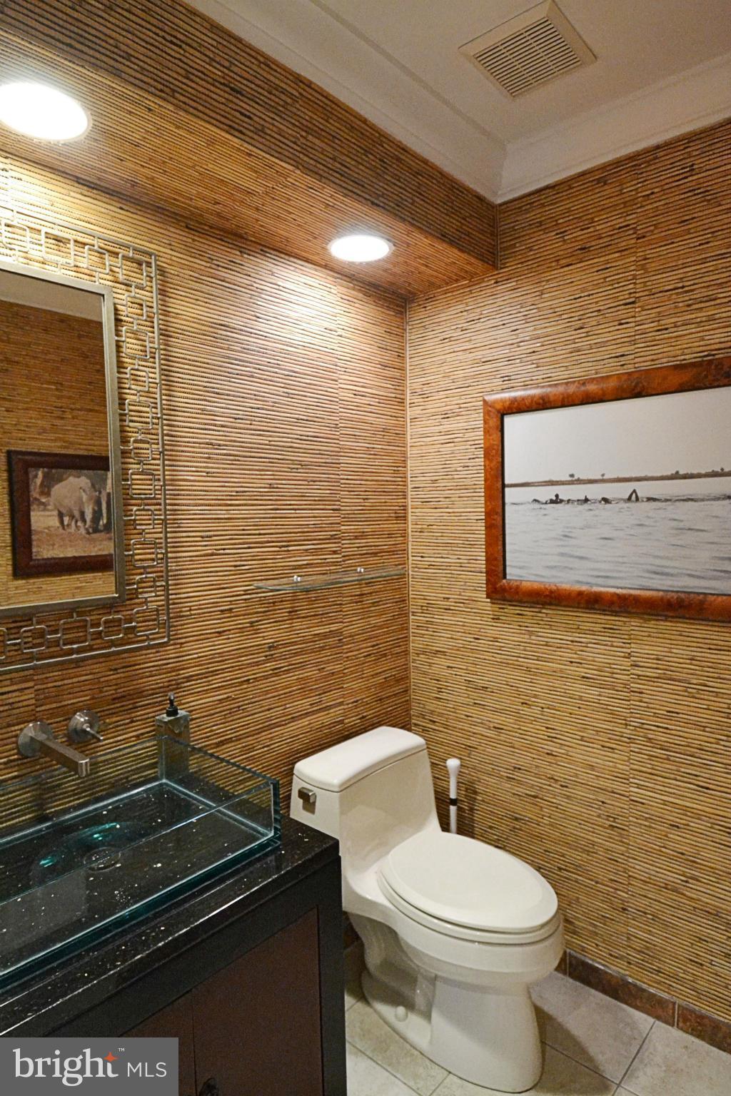 11634 Chapel Cross Way Reston, VA 20194 - Photo 26 of 30 a bathroom with a toilet and a shower