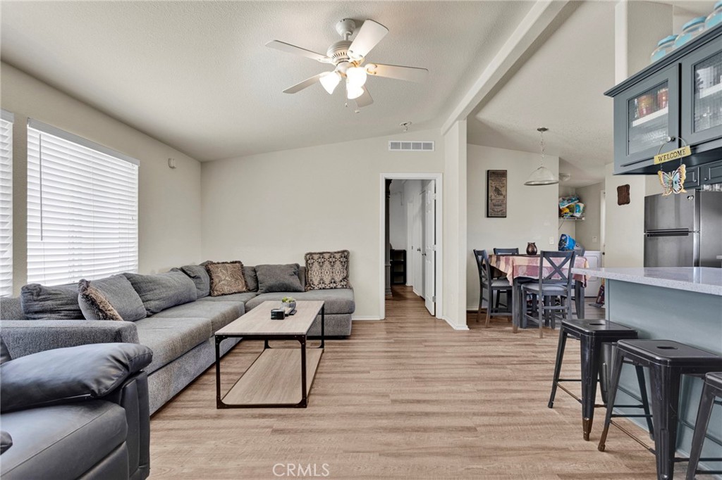 7162 Emily Road Adelanto, CA 92301 - Photo 8 of 74
