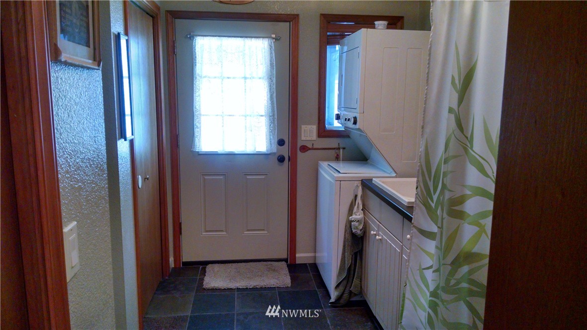 101 Northeast Boad Haven Road Belfair, WA 98528 - Photo 6 of 21