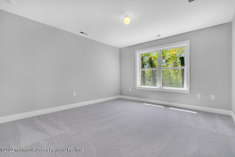10 Sander Way Bayville, NJ 08721 - Photo 14 of 30 an empty room with windows
