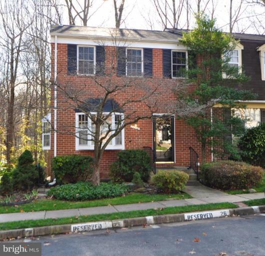 11707 Briary Branch Court Reston, VA 20191 - Photo 1 of 5 Exterior (Main)