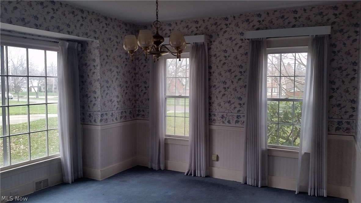 4207 Sheridan Road Youngstown, OH 44514 - Photo 5 of 14
