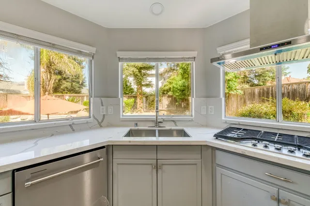 $779,000 | 3278 Magnolia Avenue, Clovis, CA 93611