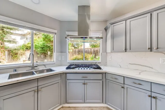 $779,000 | 3278 Magnolia Avenue, Clovis, CA 93611