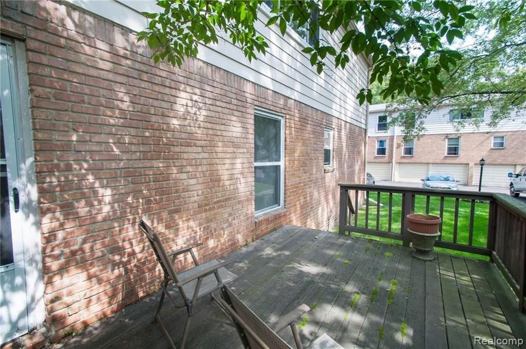 513 East University Drive, Unit 703 Rochester, MI 48307 - Photo 22 of 23