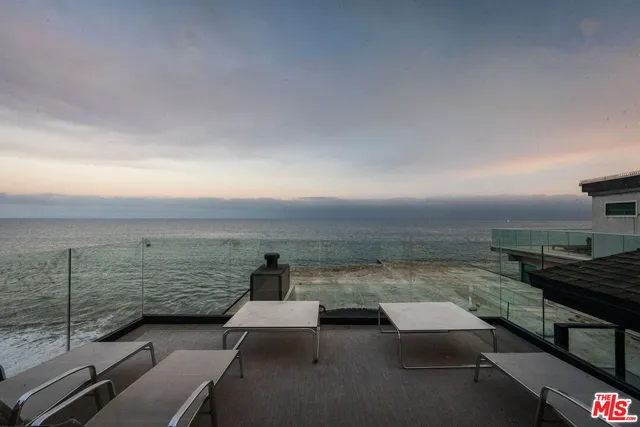 $19,995 | 26044 Pacific Coast Highway, Malibu, CA 90265