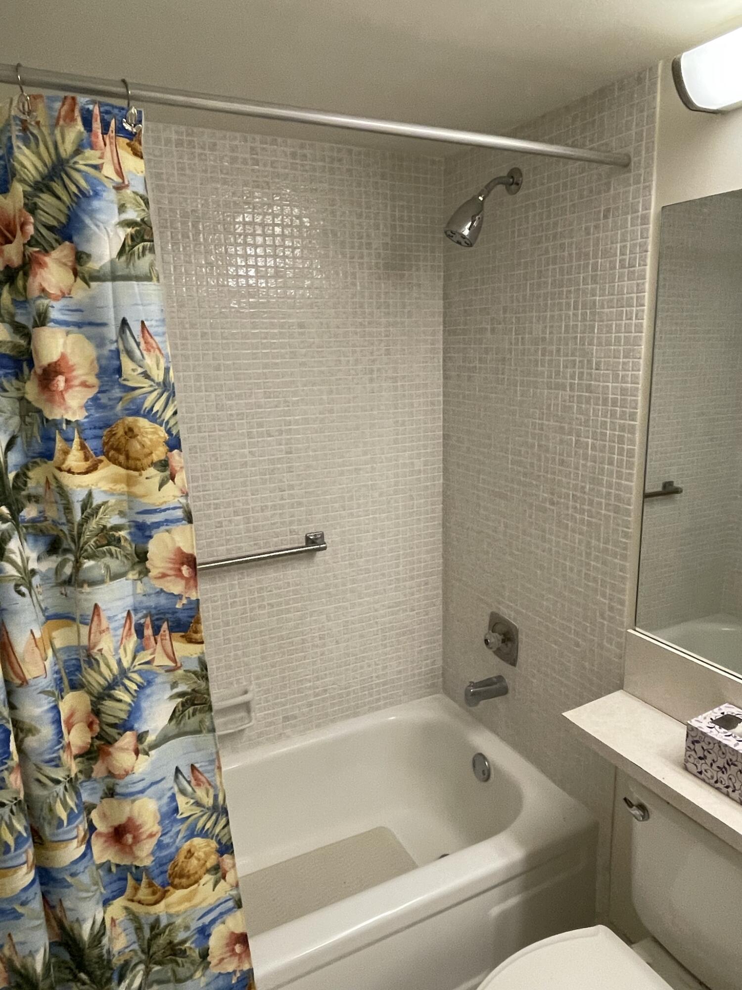 26 Suffolk A Boca Raton, FL 33434 - Photo 17 of 20 Master Bath