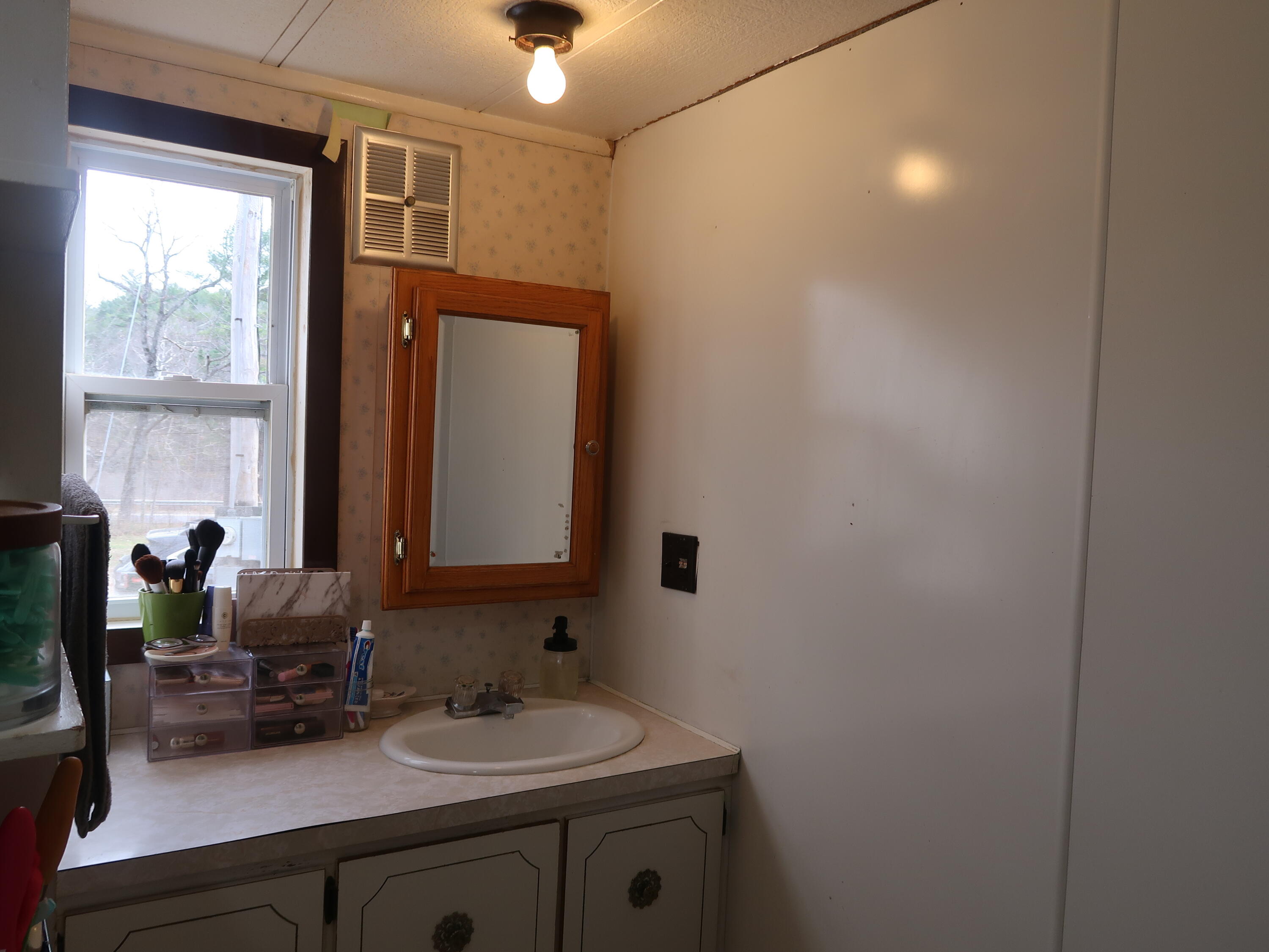 614 Windsor Road Augusta, ME 04330 - Photo 39 of 56 IMG_0296