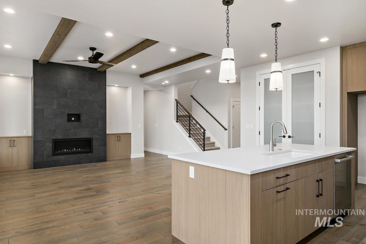 6813 South Utmost Way Meridian, ID 83642 - Photo 2 of 9