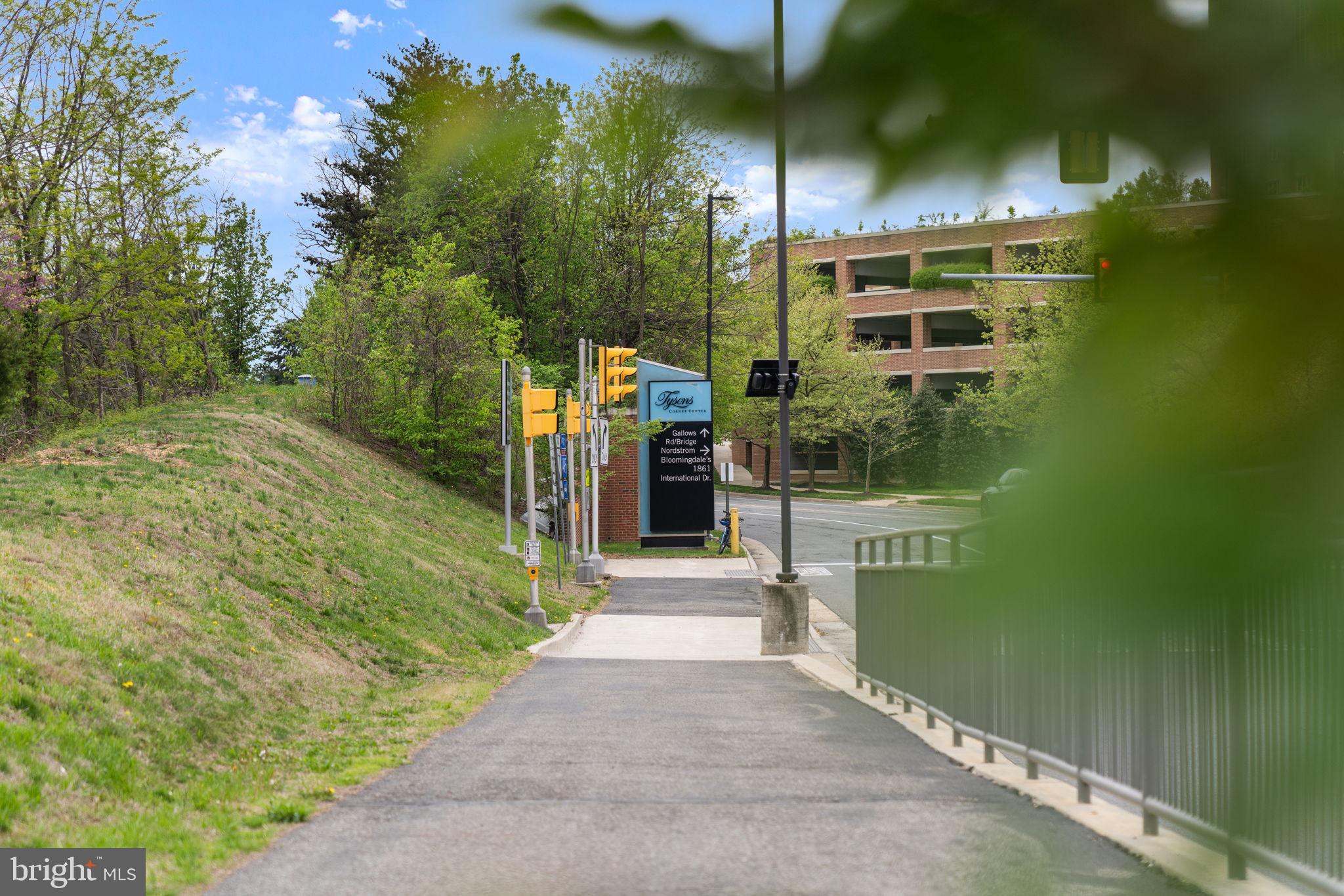 1591 Spring Gate Dr., Unit 3314 McLean, VA 22102 - Photo 40 of 56