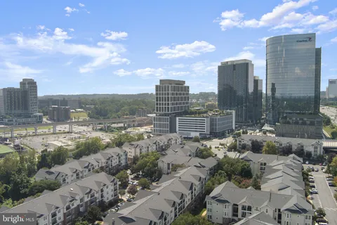 $430,000 | 1591 Spring Gate Dr., Unit 3314, McLean, VA 22102