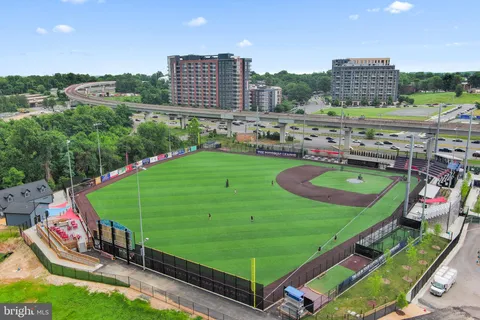 $430,000 | 1591 Spring Gate Dr., Unit 3314, McLean, VA 22102