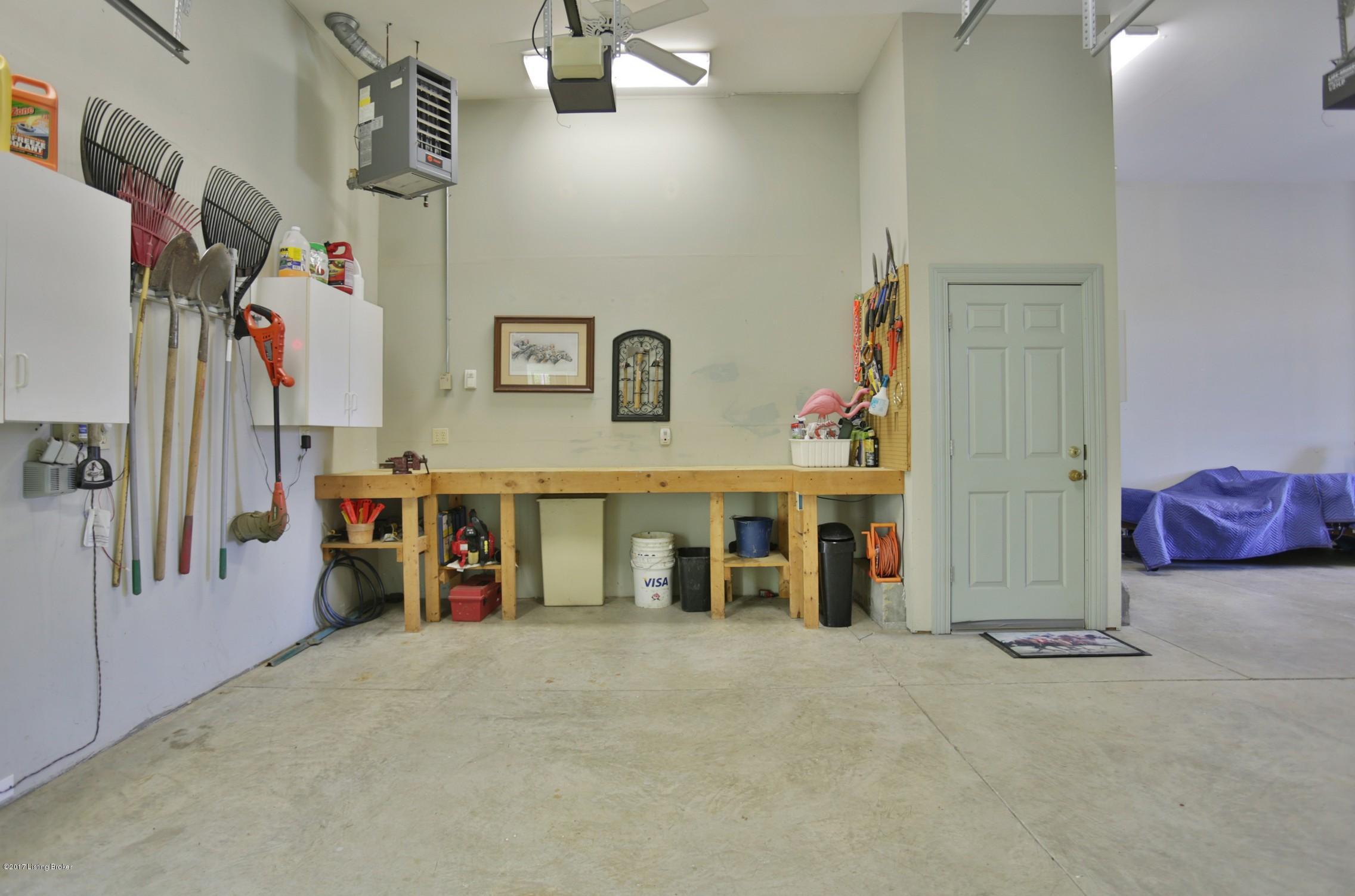 304 Ash Run Road Louisville, KY 40245 - Photo 39 of 48 40