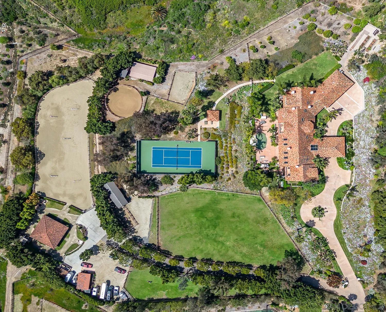 5305 La Crescenta Road Rancho Santa Fe, CA 92067 - Photo 3 of 64 This entertainer's property has all that the sports and equestrian enthusiast could ever want 1
