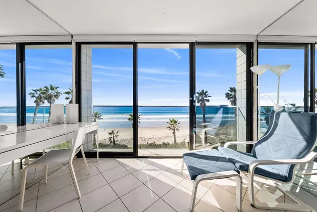 $1,695,000 | 4767 Ocean Boulevard, Unit 203, San Diego, CA 92109