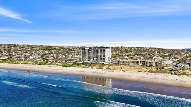 $1,695,000 | 4767 Ocean Boulevard, Unit 203, San Diego, CA 92109